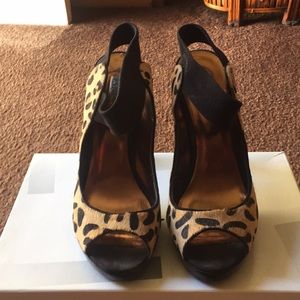 Leopard 🐆 print heel